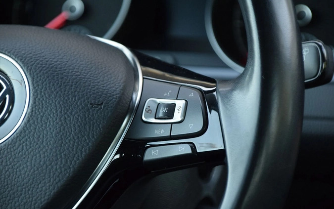 Volkswagen Golf cena 56899 przebieg: 180247, rok produkcji 2019 z Warszawa małe 631